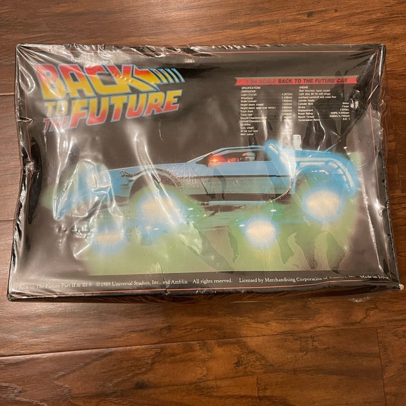 1989 IMX Back to the Future 1/24 Scale Car - Picture 1 of 4